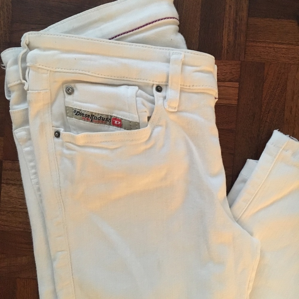 Diesel Skinzee Low Skinny Jeans White